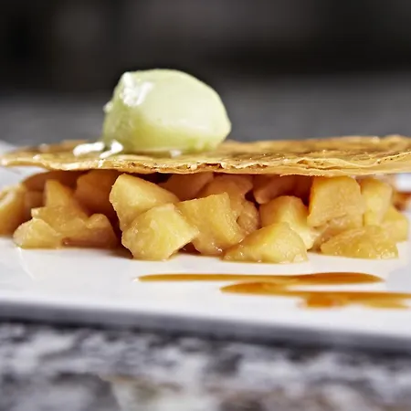 מלון Mets Et Plaisirs