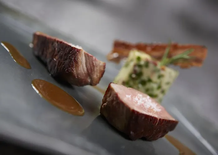 Mets Et Plaisirs Отель 2*