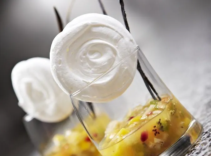 Mets Et Plaisirs Отель 2*