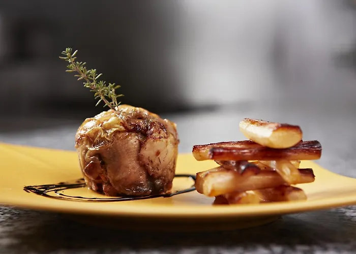 Mets Et Plaisirs Отель 2*