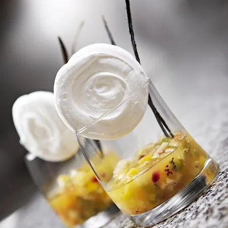 Mets Et Plaisirs Hotel 2*