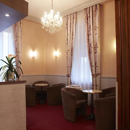 Hotel Mets Et Plaisirs